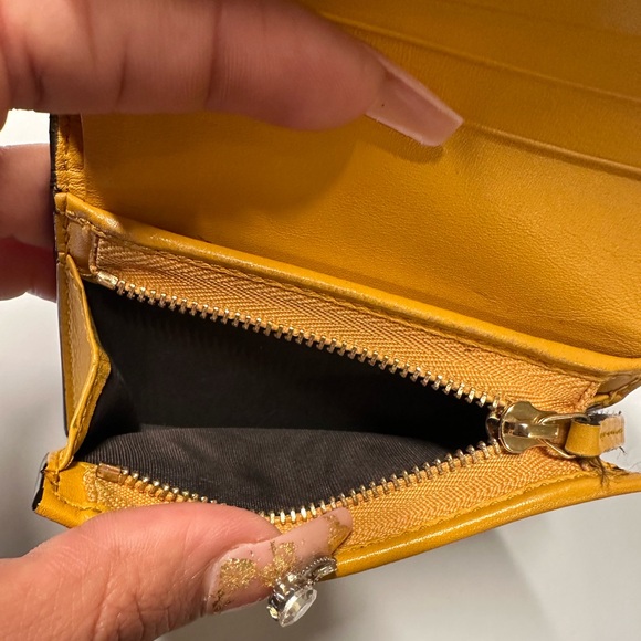 Limited Edition GG Gucci Monogram Bosco Patch Wallet - Picture 5 of 9